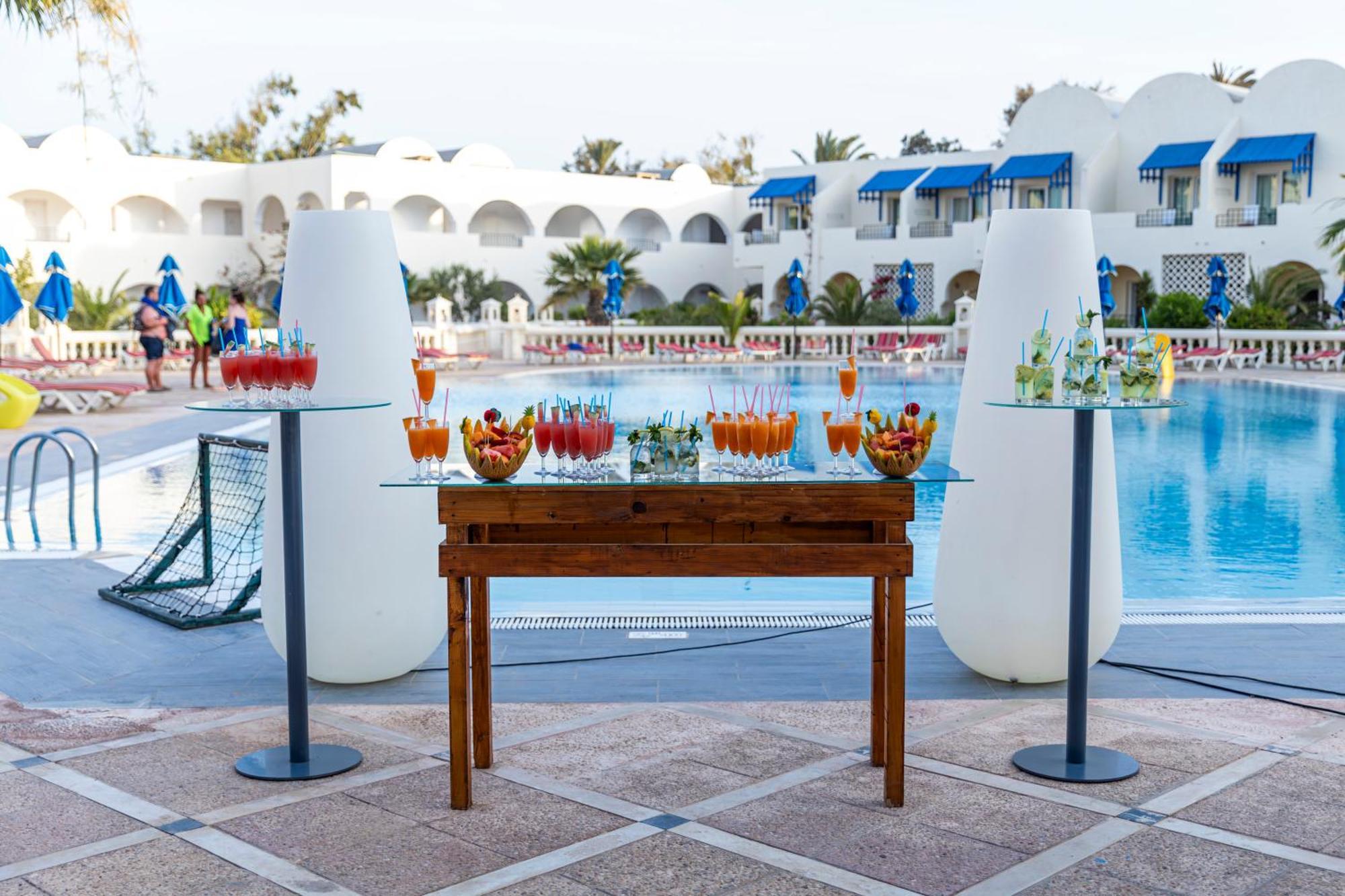Le Petit Palais Djerba & Spa Хумт-Сук Экстерьер фото
